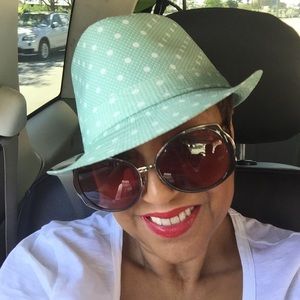 Meet your Posher, Avamarie